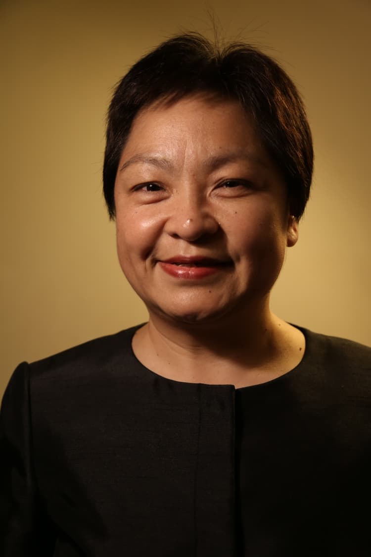 Photograph of Lori Chen